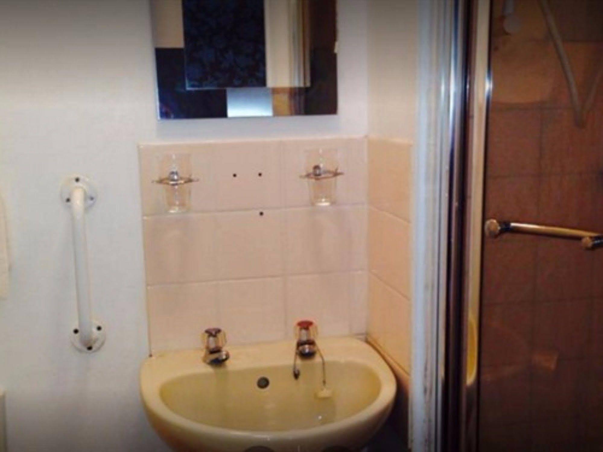 Lifestyle Hotel - Russell Square Hove Esterno foto