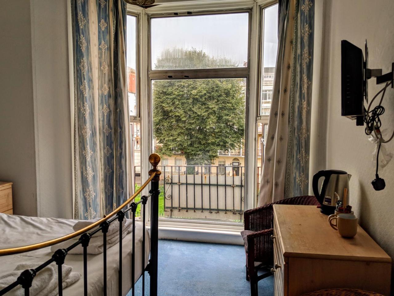 Lifestyle Hotel - Russell Square Hove Esterno foto