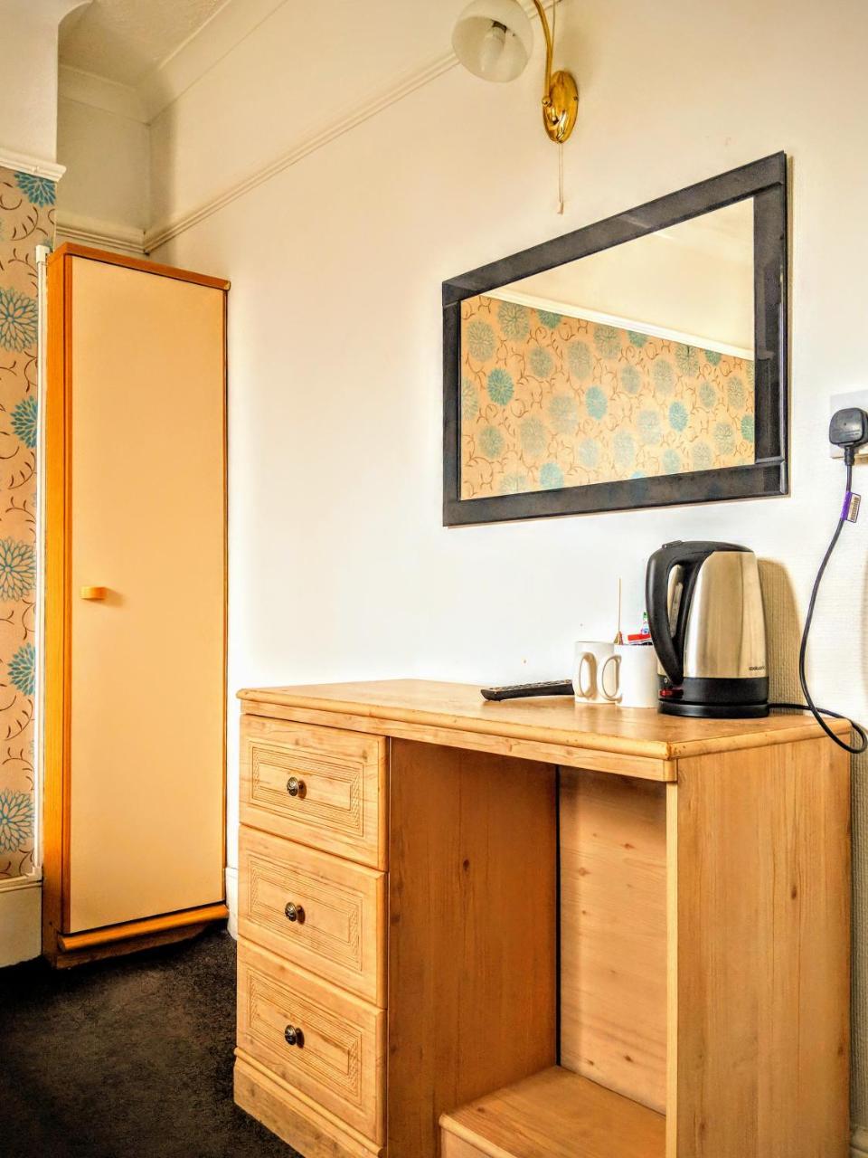 Lifestyle Hotel - Russell Square Hove Esterno foto